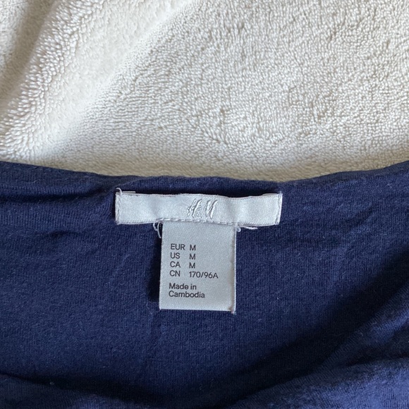 Ruched H&M top - Picture 2 of 6